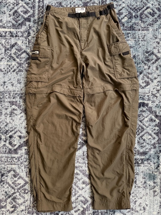 REI Other - Women’s Olive Cargo Pants with Built-In Belt